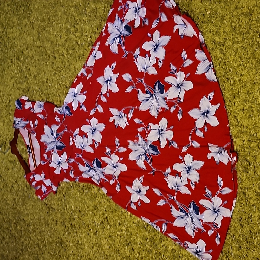 Chaps Red and White Floral Long Maxi Dredd 100% Cotton